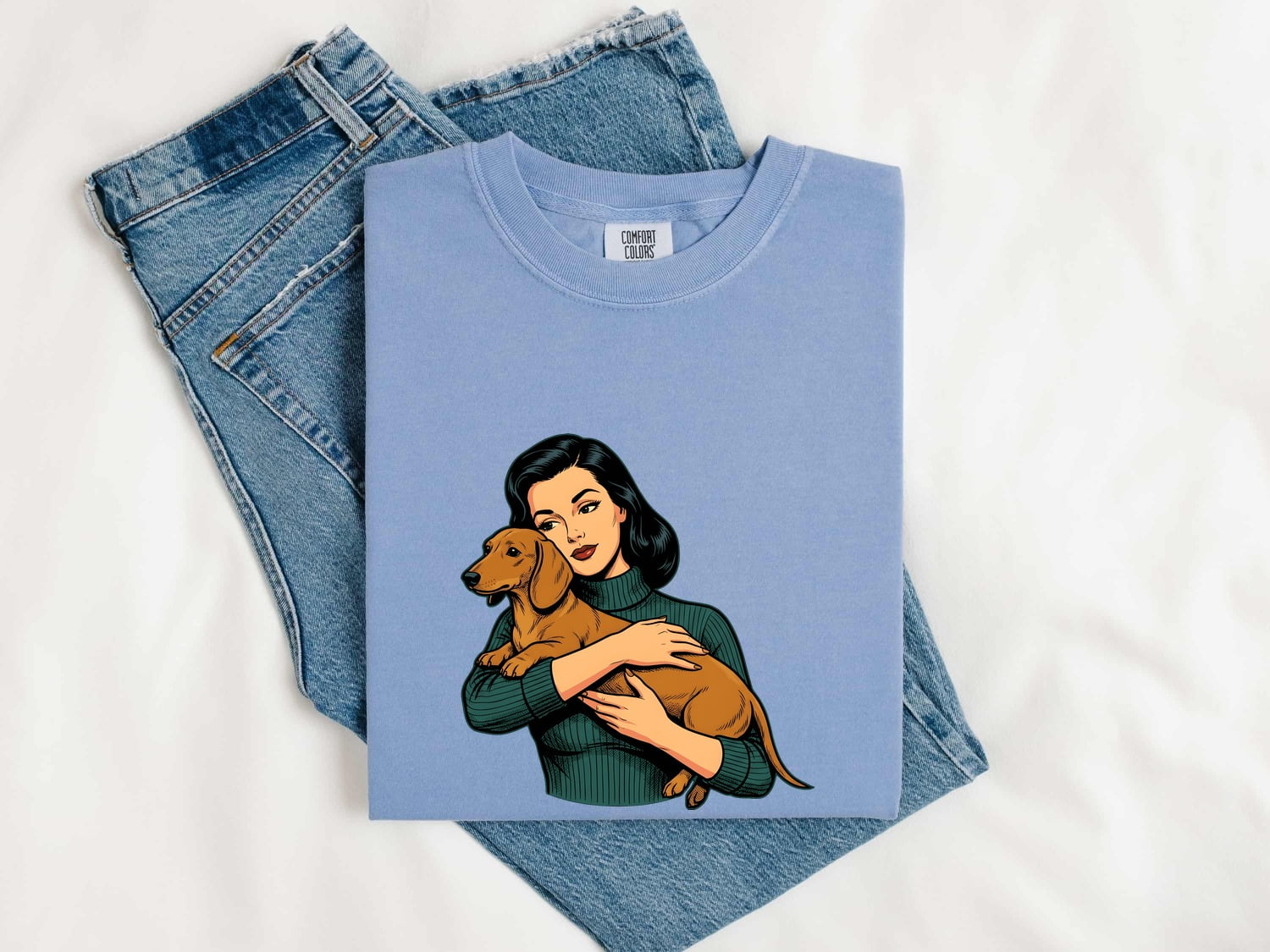 Dachshund Shirt for Women – Retro Cartoon Hug Wiener Dog Doodle Graphic Tee
