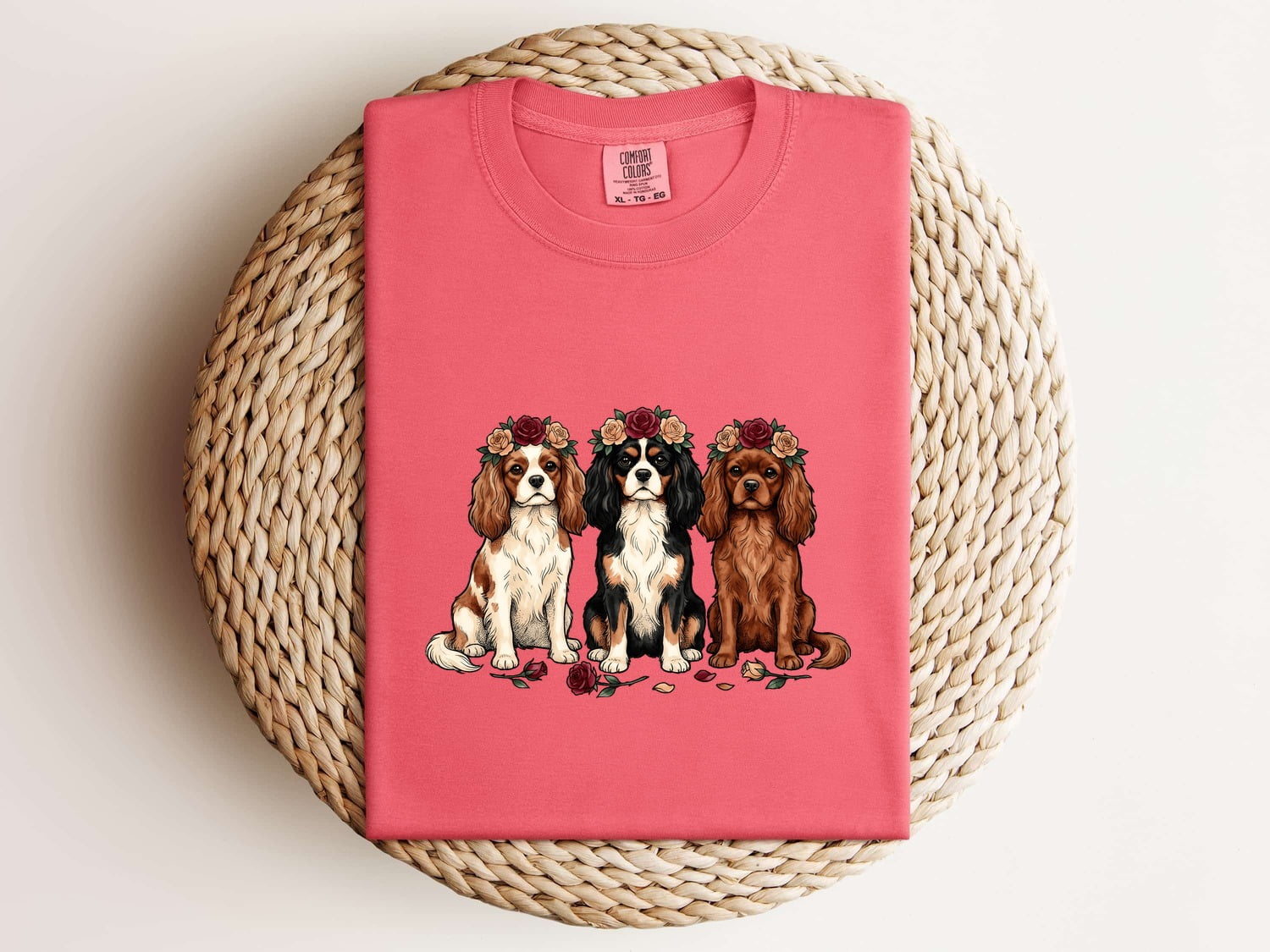 Cavalier Spaniel Shirt for Women – Retro Hand Drawn Flower Wreath Dog Graphic Tee