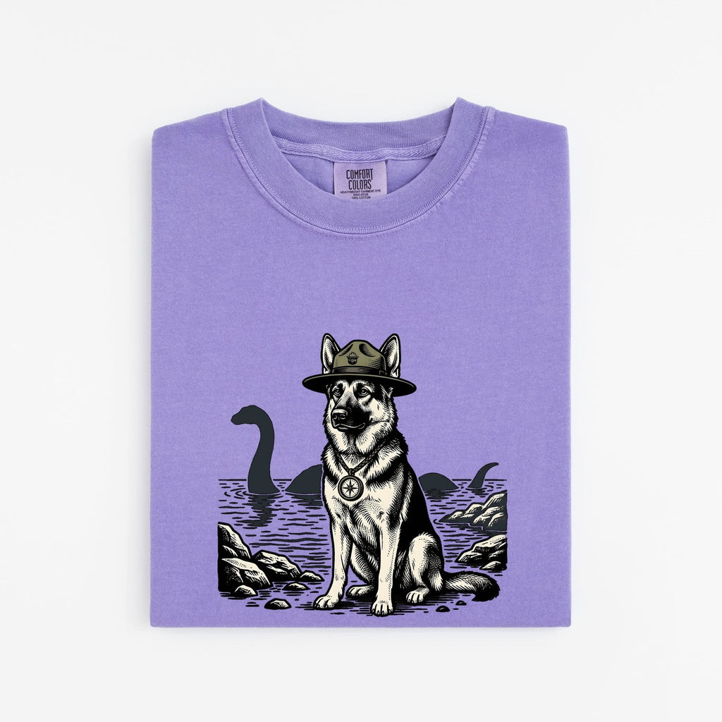 German Shepherd Shirt for Women – Retro Vintage Outdoor Navigation Sketch Graphic Tee