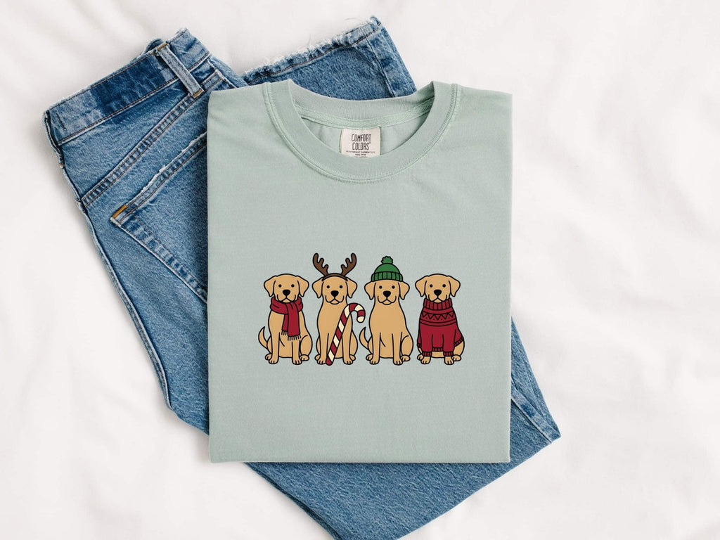 Christmas Labrador Shirt for Women – Holiday Cartoonish Dog Festive Graphic Tee