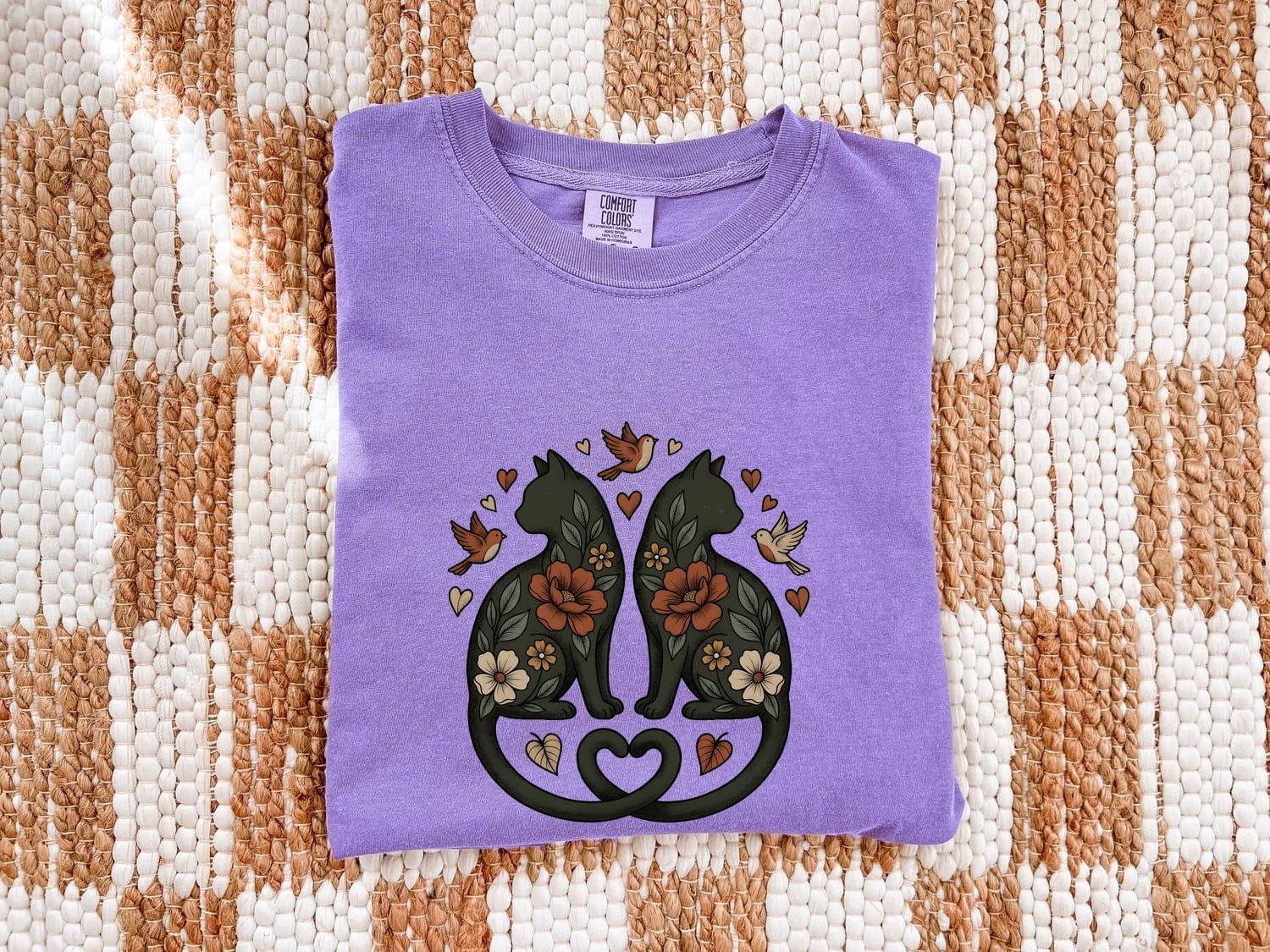 Garden Cats Shirt for Women – Ethnic Eco Classic Small Bird Feline Graphic Tee