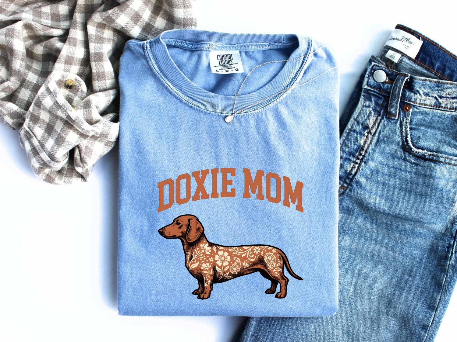 Dachshund Shirt for Women – Nostalgic Cartoon Blossom Print Wildlife Wiener Dog Graphic Tee