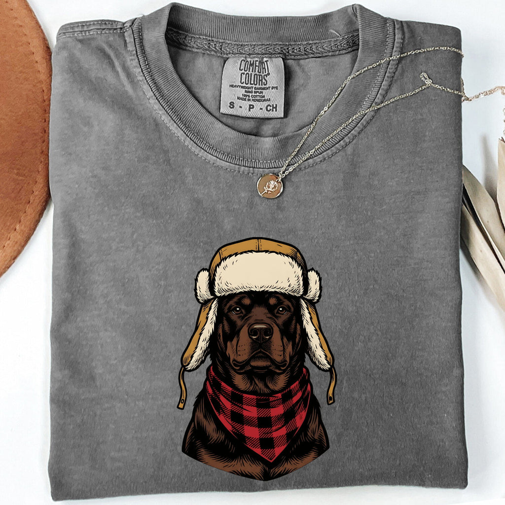 Rottweiler Shirt for Women – Vintage Hand Drawn Retro Adventure Trapper Hat Dog Graphic Tee