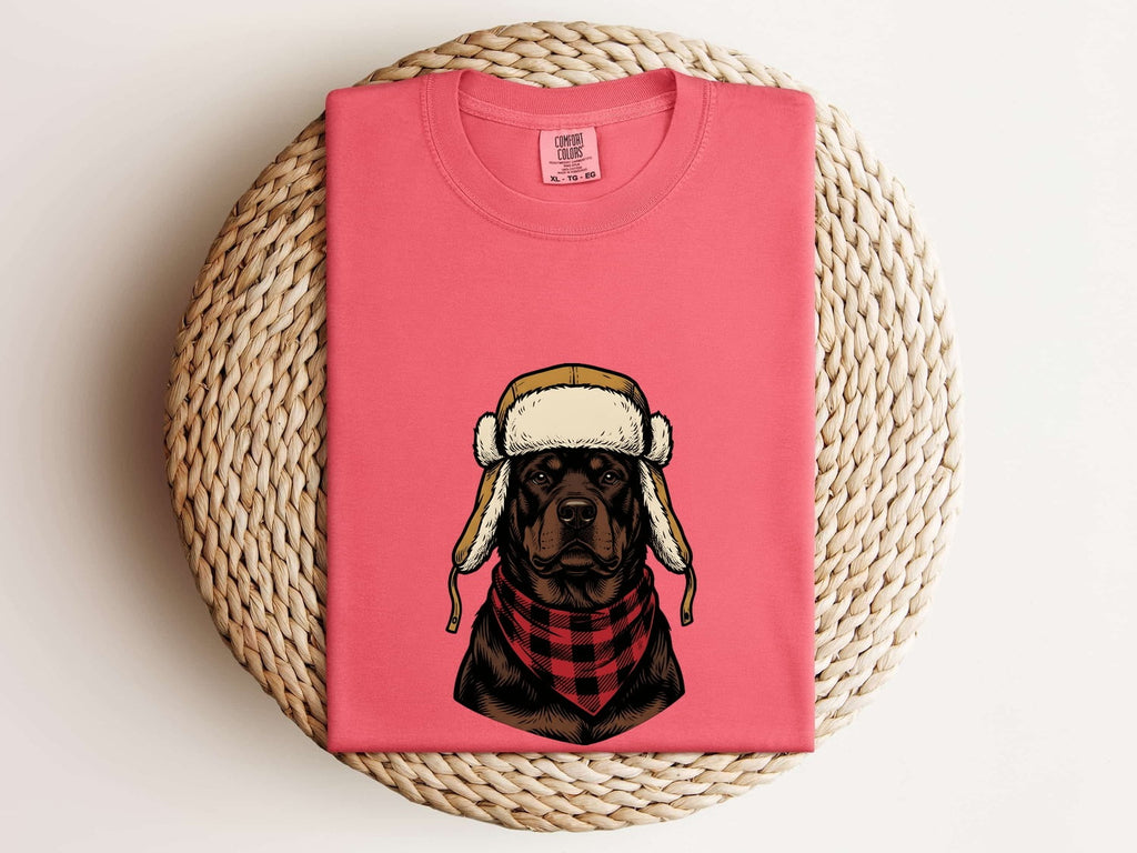 Rottweiler Shirt for Women – Vintage Hand Drawn Retro Adventure Trapper Hat Dog Graphic Tee