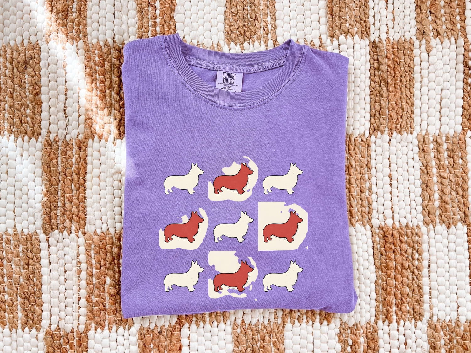 Corgi Shirt for Women – Funny Patriotic Vintage Checkered Comic Puppy Graphic Tee