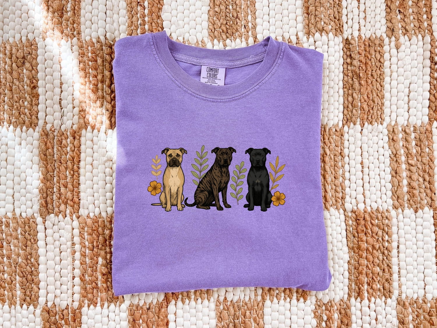 Pitbull Shirt for Women – Hand Drawn Vintage Flowers Wildlife Pibble Dog Graphic Tee