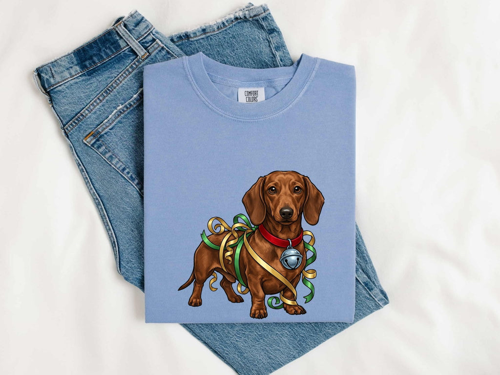 Christmas Dachshund Shirt for Women – Vintage Cartoon Holiday Ribbon Wiener Dog Graphic Tee