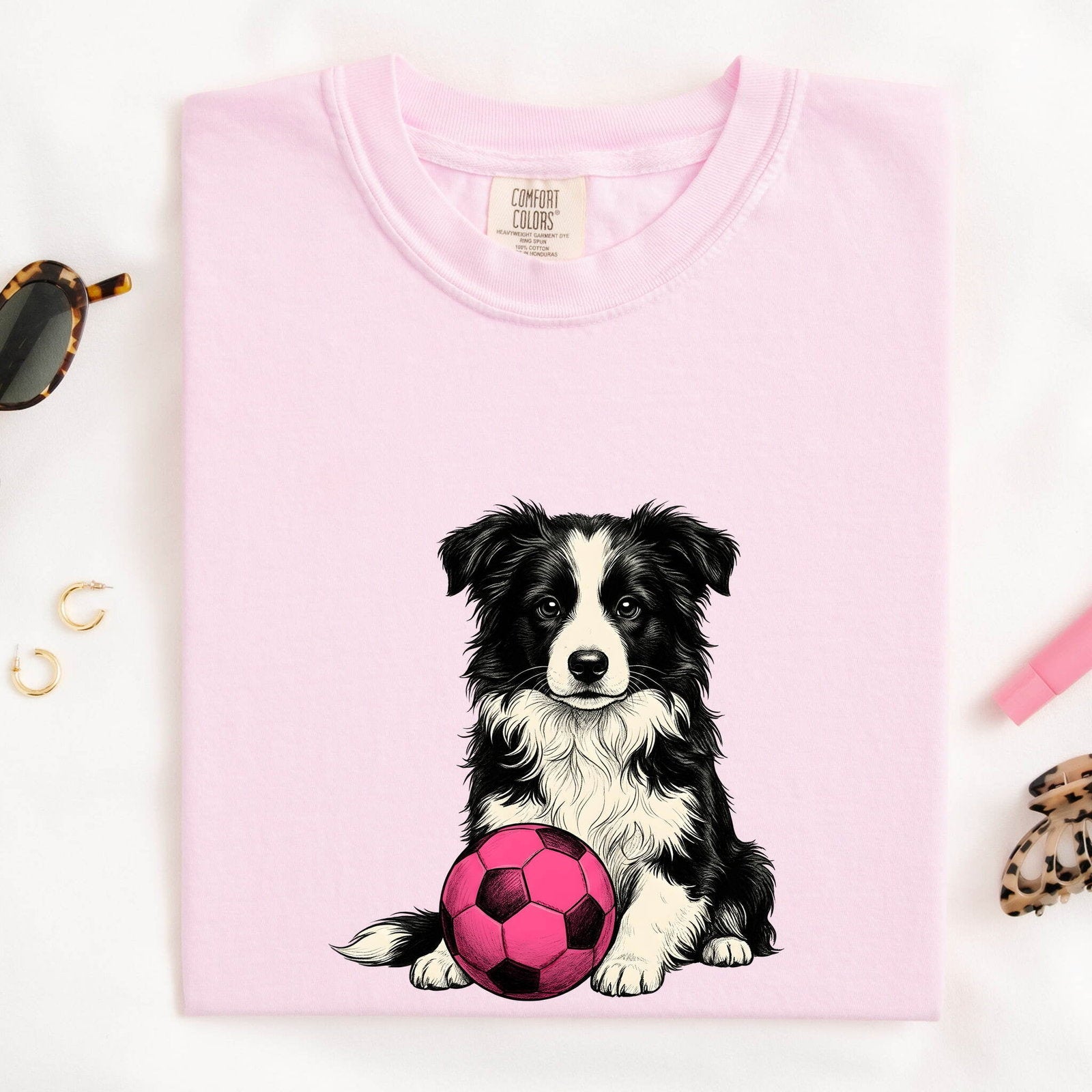 Border Collie Shirt for Women – Retro Sketch Soccer Ball Athletics Drawing Dog Graphic Tee