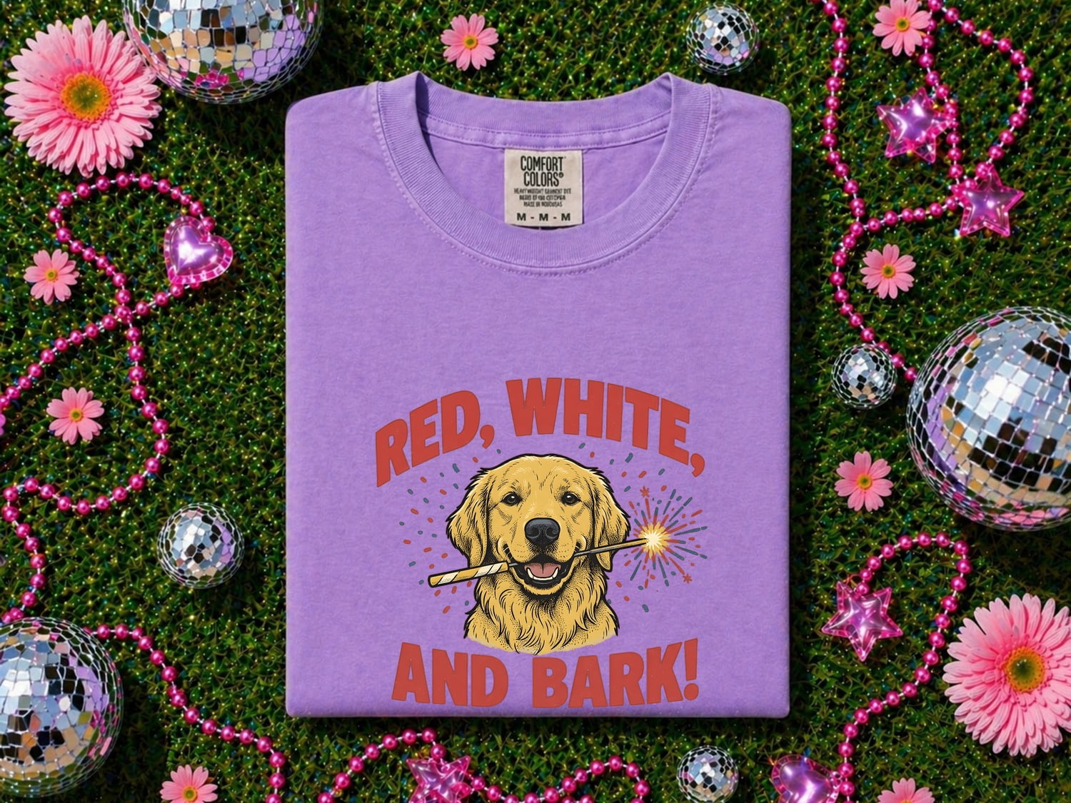 4th of July Golden Retriever Shirt for Women – Hand Drawn Creature Line Art Dog Graphic Tee