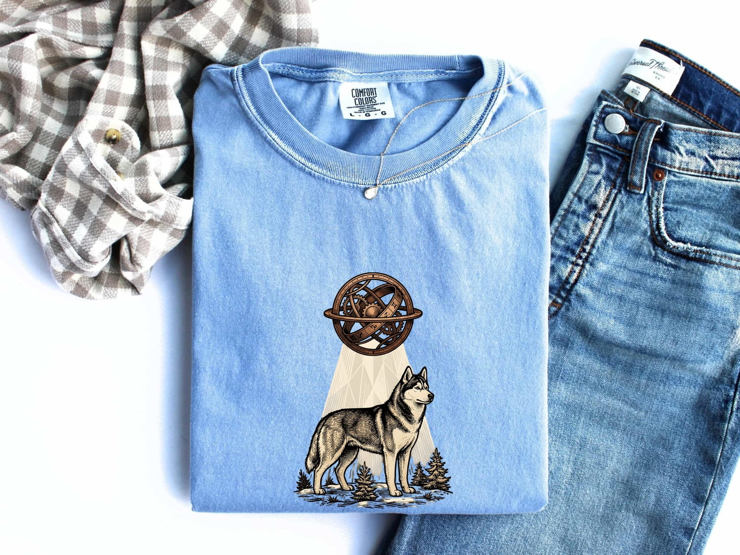 Husky Shirt for Women – Vintage Hand Drawn Celestial Sphere Nature Dog Graphic Tee