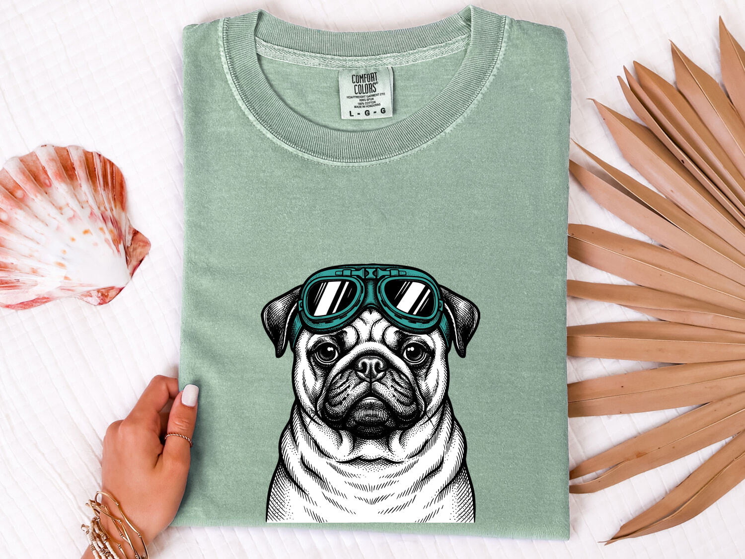 Pug Shirt for Women – Old School Retro Aviator Glasses Creature Puppy Graphic Tee