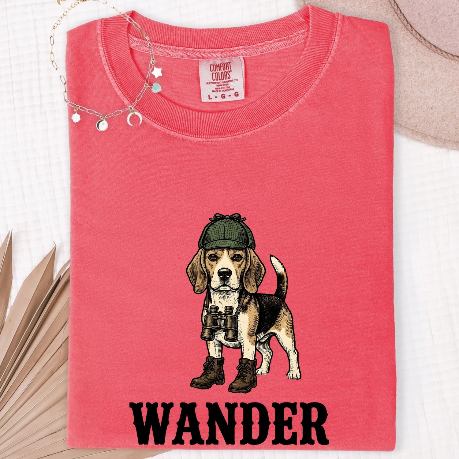 Beagle Shirt for Women – Retro Adventure Sketch Spyglass Hound Puppy Graphic Tee