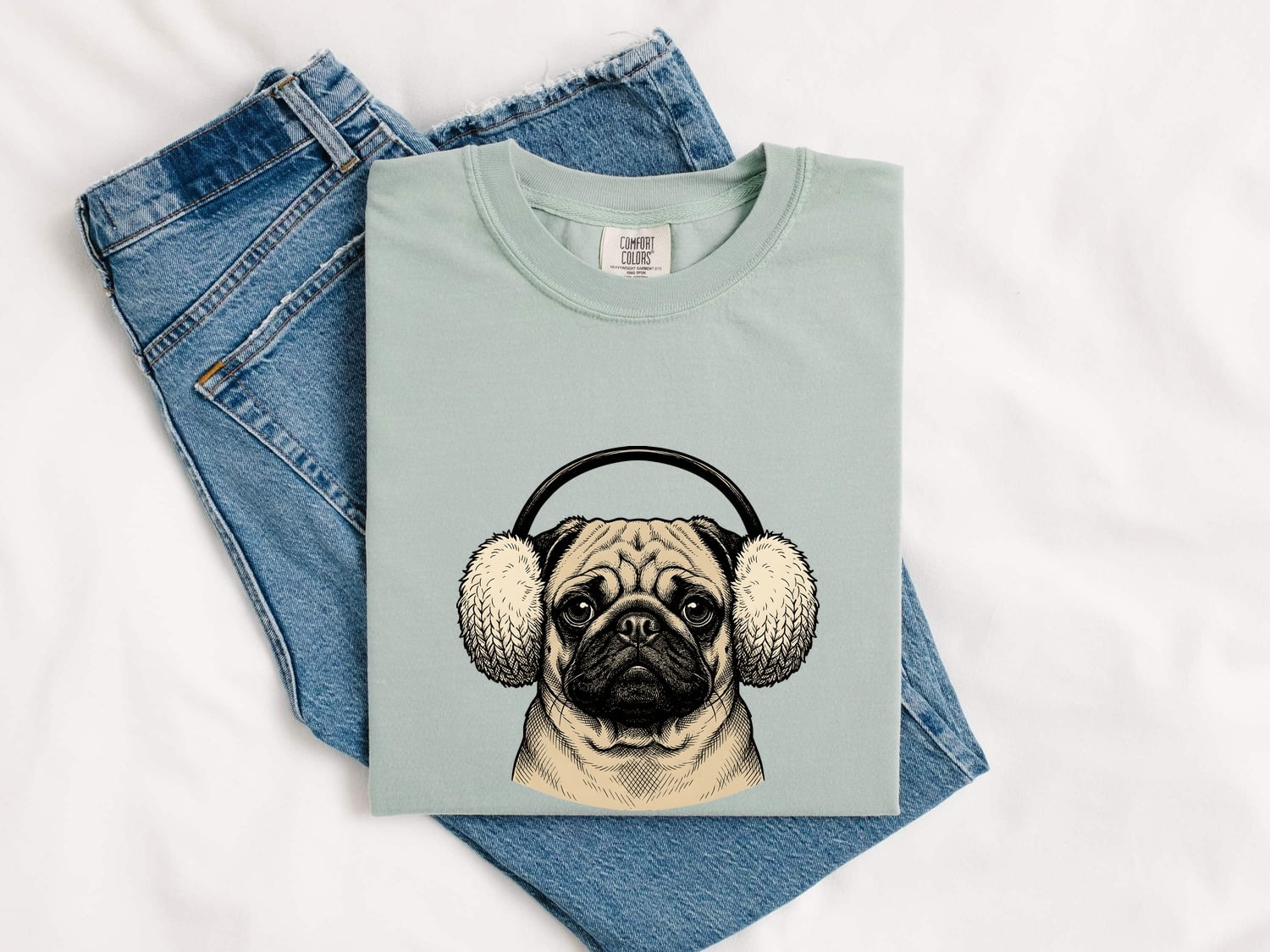 Pug Shirt for Women – Funny Retro Sketch Winter Hat Comedy Puppy Graphic Tee