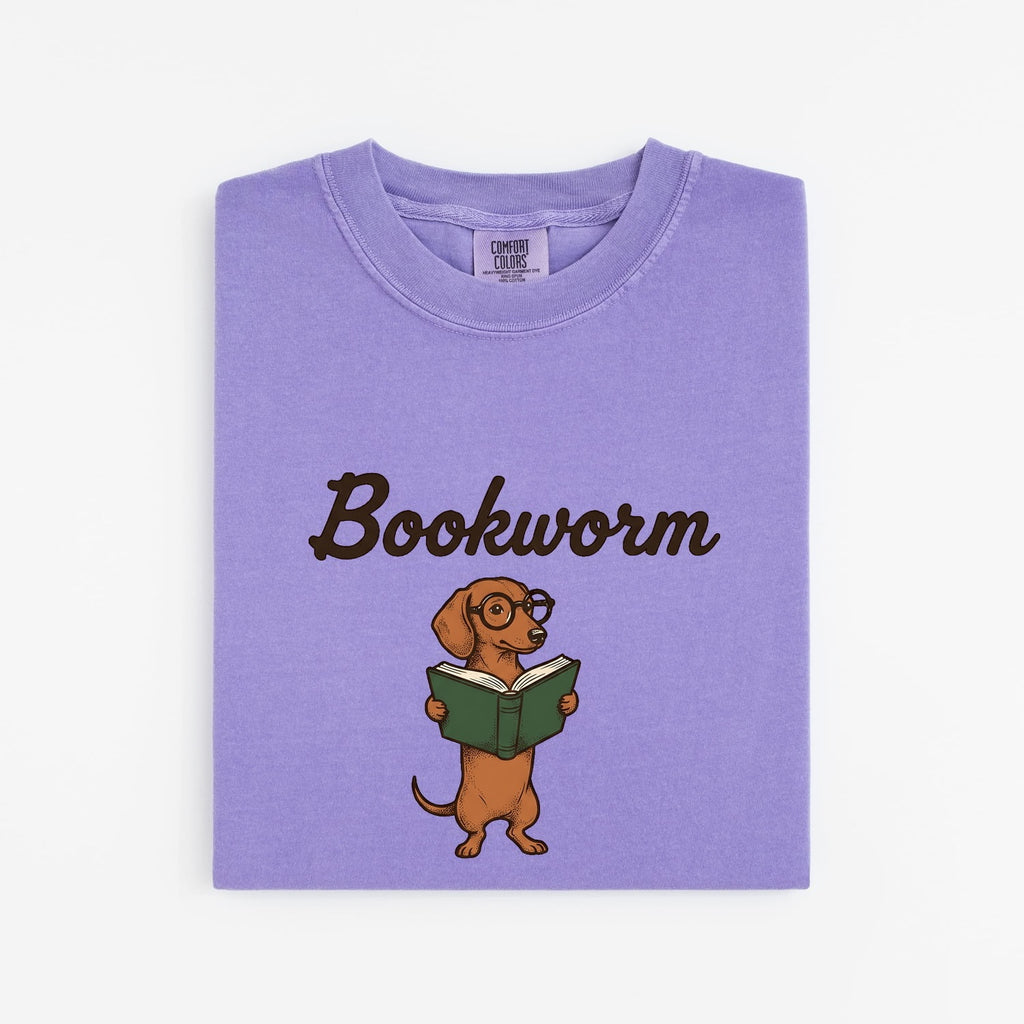 Dachshund Shirt for Women – Vintage Cartoon Bookworm Wiener Dog Reading Graphic Tee