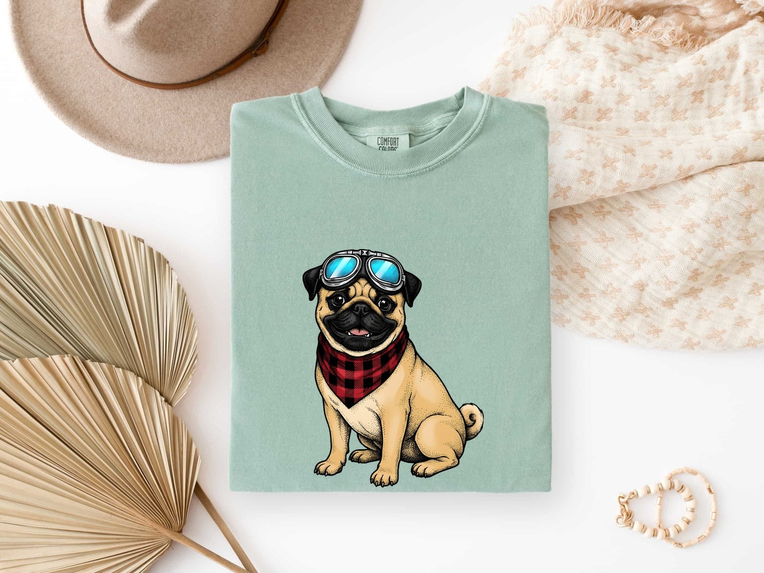 Pug Shirt for Women – Vintage Aviator Goggles Cartoon Dog Graphic Tee