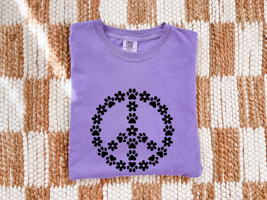 Dog Paw Peace Sign Shirt for Women – Boho Tribal Hippie Daisy Graphic Tee