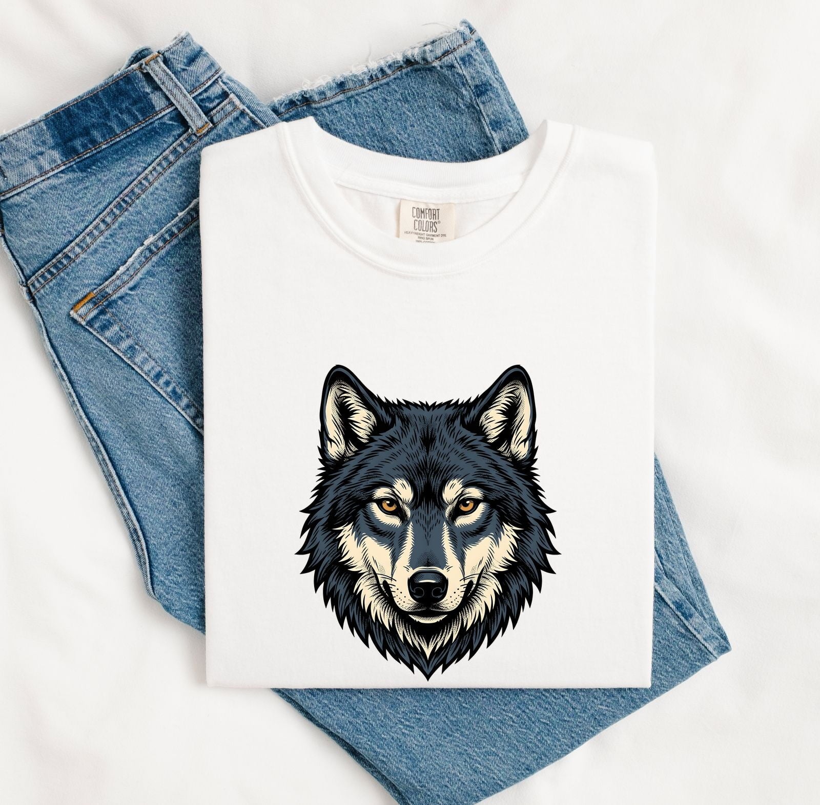 Wolf Head Shirt for Women – Modern Old School Animal Illustration Graphic Tee