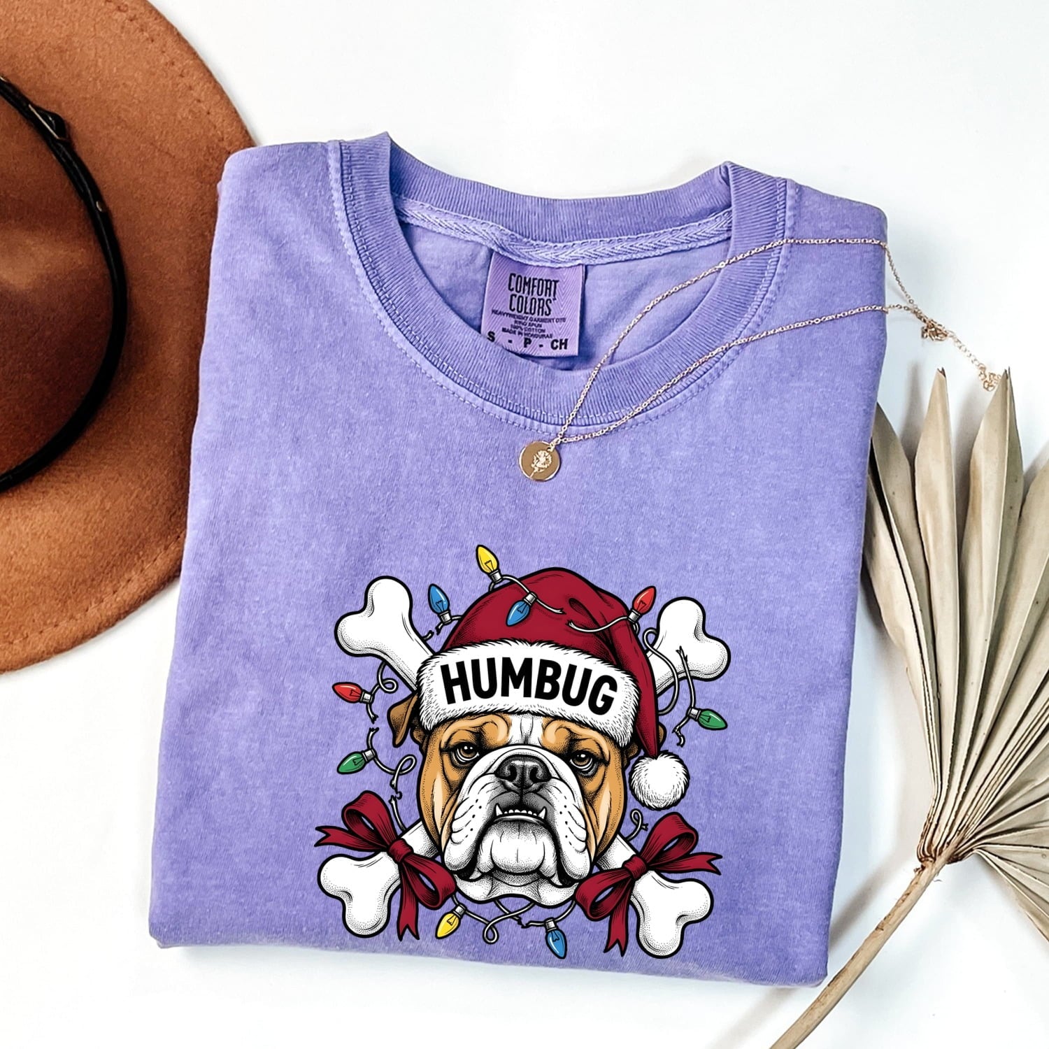 Christmas Bulldog Shirt for Women – Funny Santa Hat Cartoon Dog Graphic Tee
