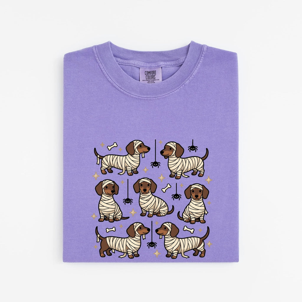 Halloween Dachshund Shirt for Women – Autumn Hand Drawn Wiener Dog Mama Graphic Tee
