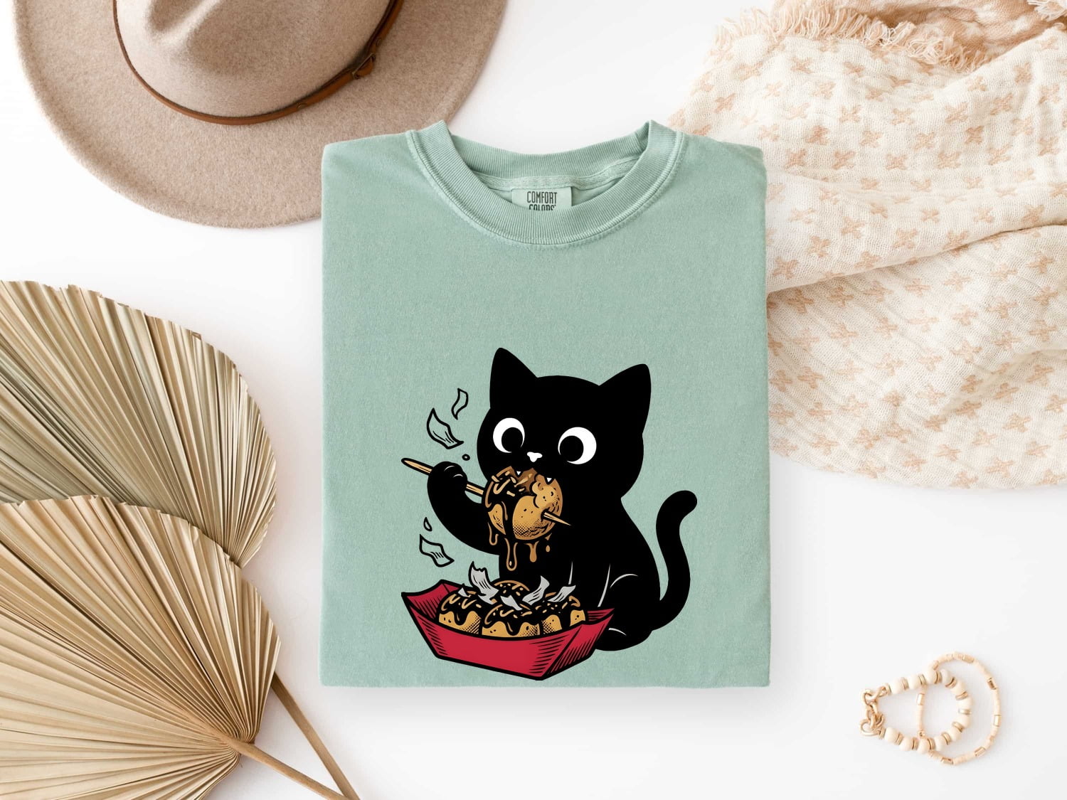 Black Cat Shirt for Women – Kawaii Foodie Cartoon Takoyaki Feline Graphic Tee