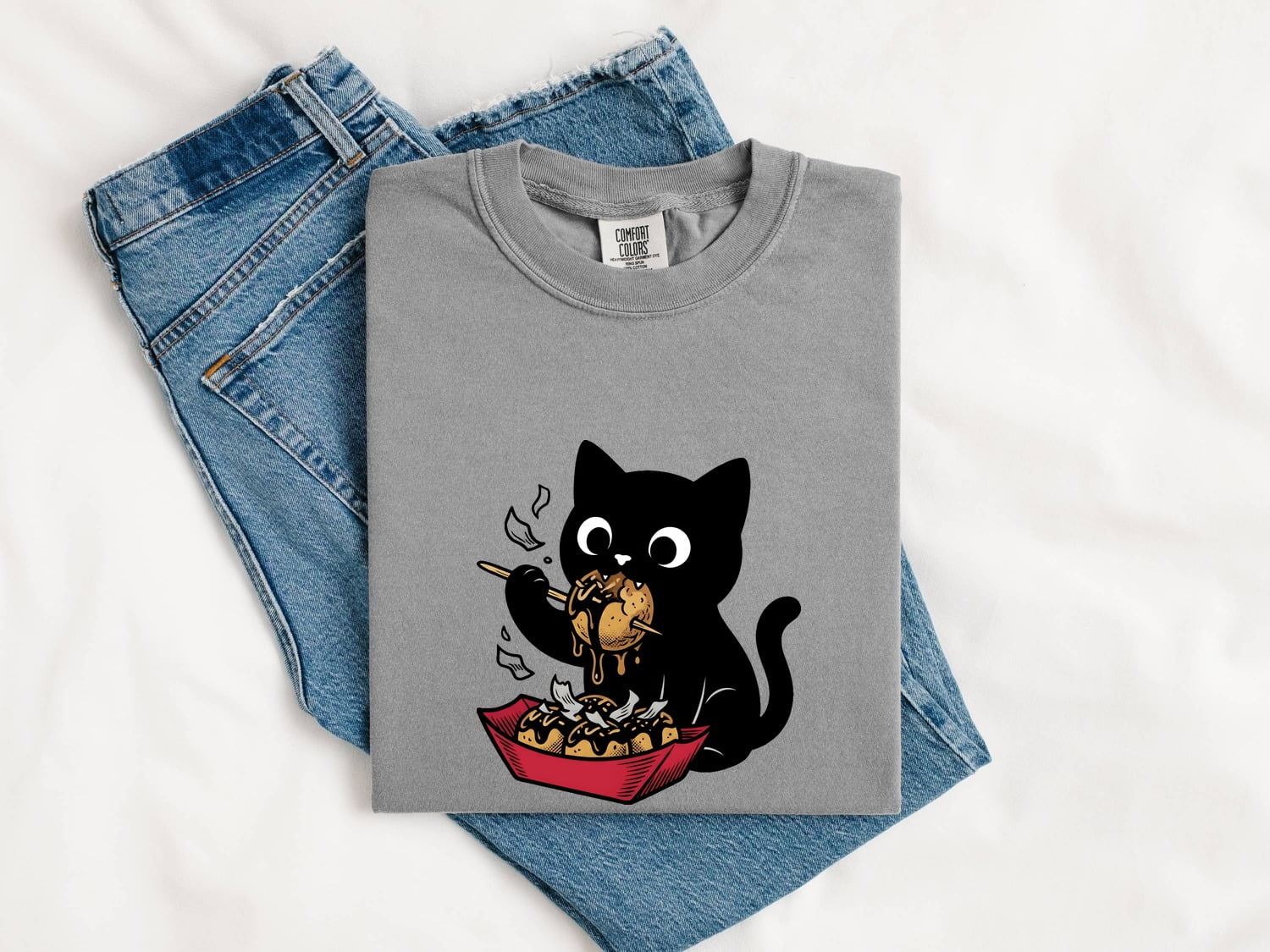 Black Cat Shirt for Women – Kawaii Foodie Cartoon Takoyaki Feline Graphic Tee