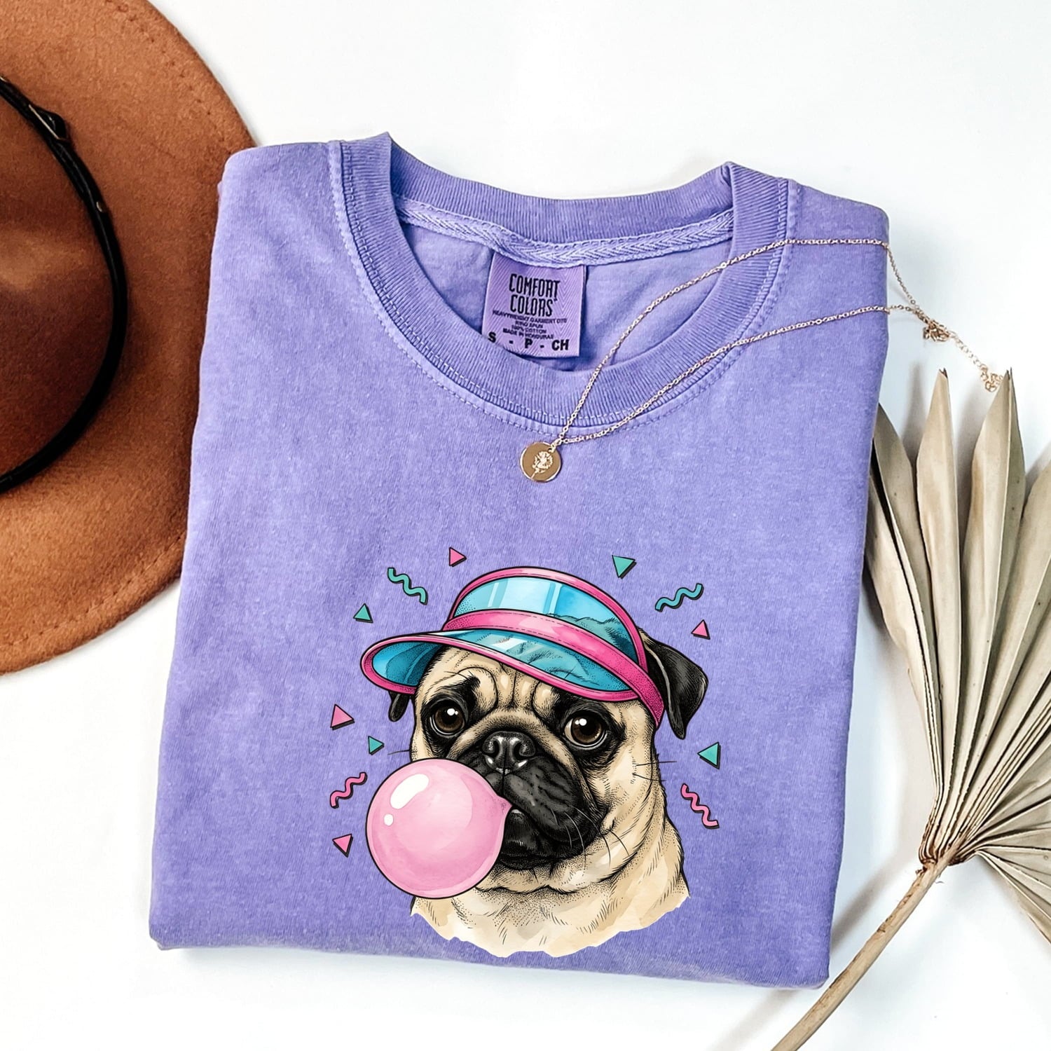 Pug Shirt for Women – Funny Vintage Comic Chewing Gum Cartoon Dog Graphic Tee