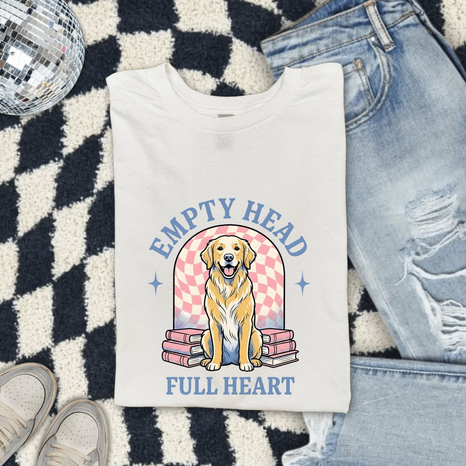 Golden Retriever Shirt for Women – Kawaii Hand Drawn Stacked Books Reading Dog Graphic Tee
