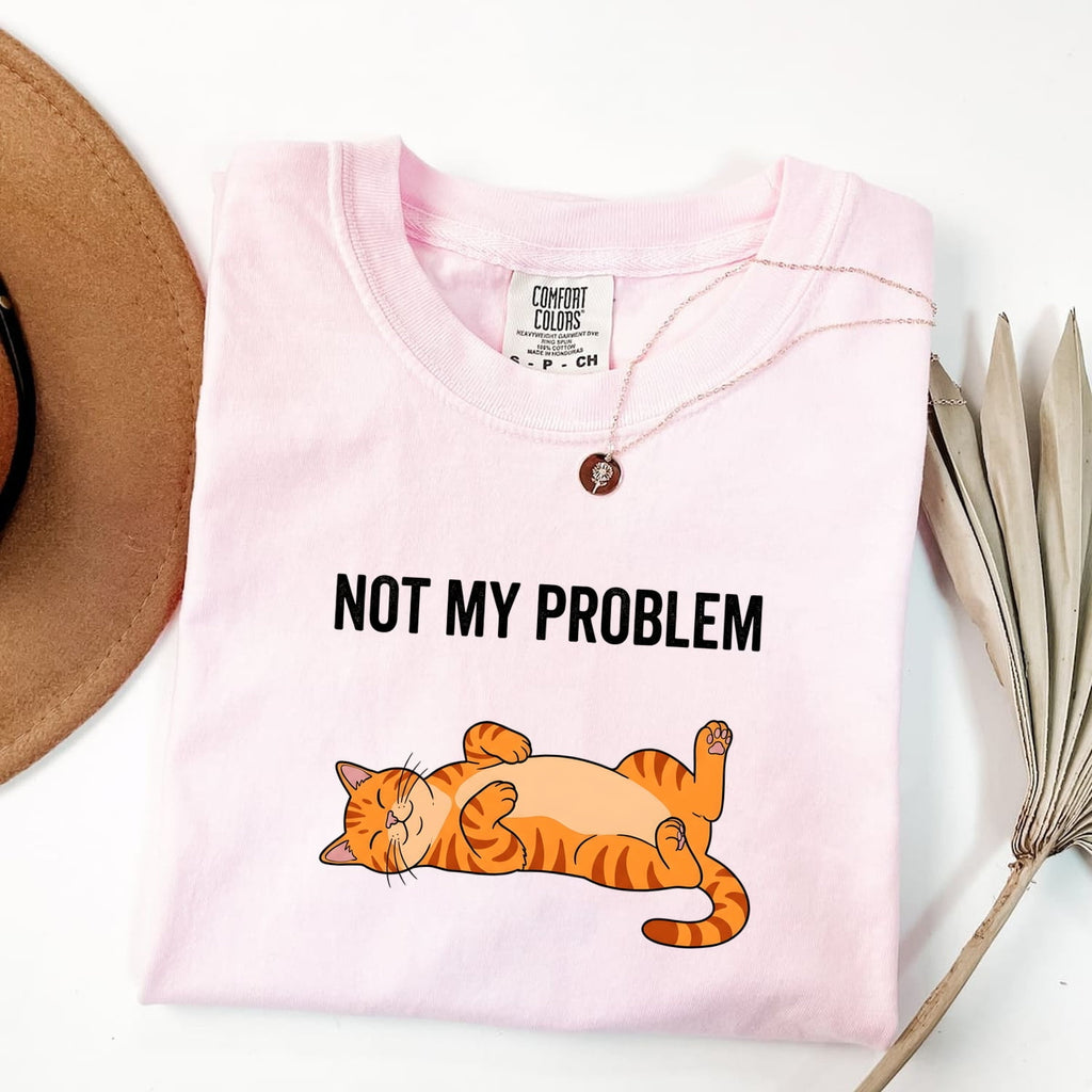 Orange Tabby Cat Shirt for Women – Funny Minimalist Cartoon Relaxed Pose Graphic Tee