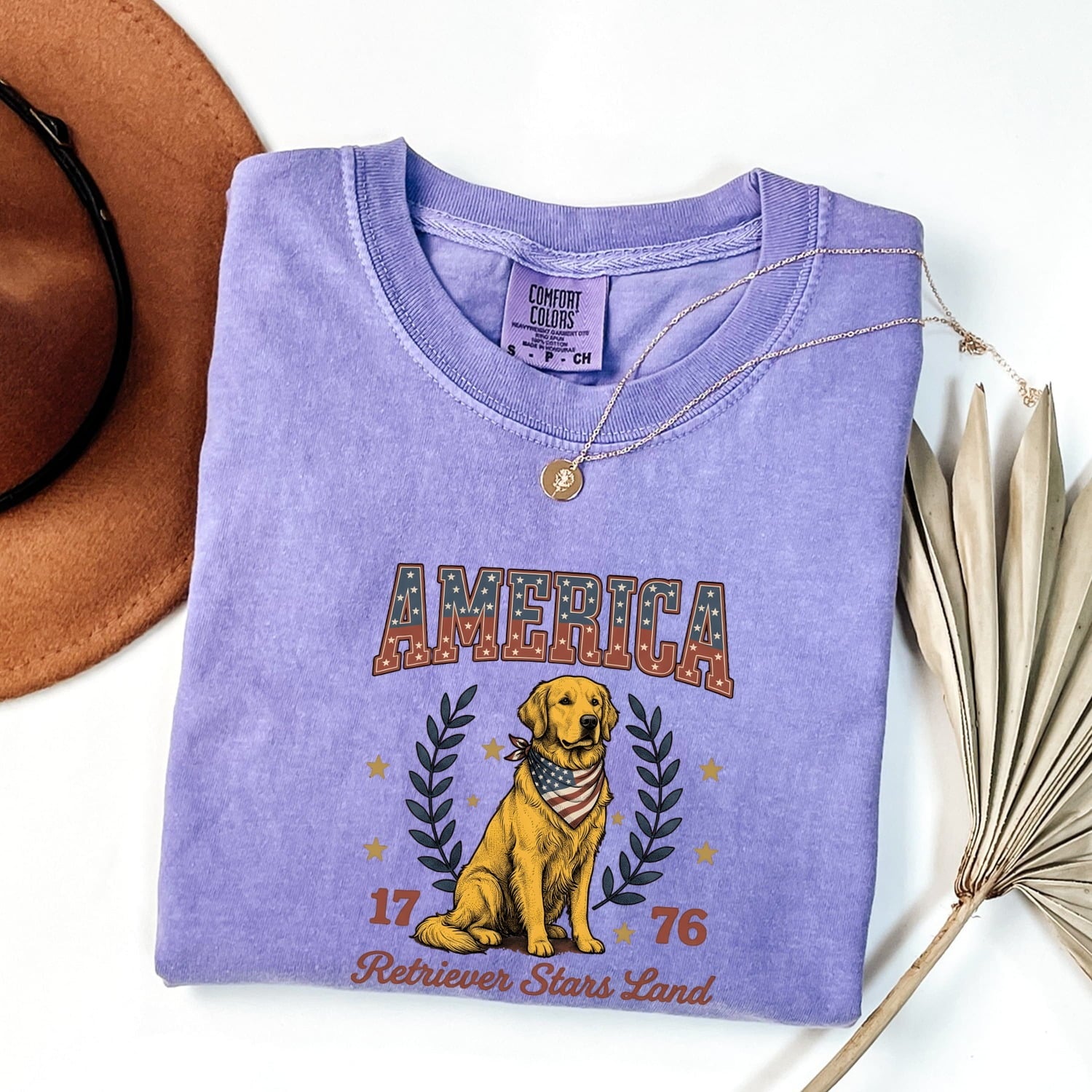 4th of July Golden Retriever Shirt for Women – Sketch Cartoon Crown Dog Graphic Tee