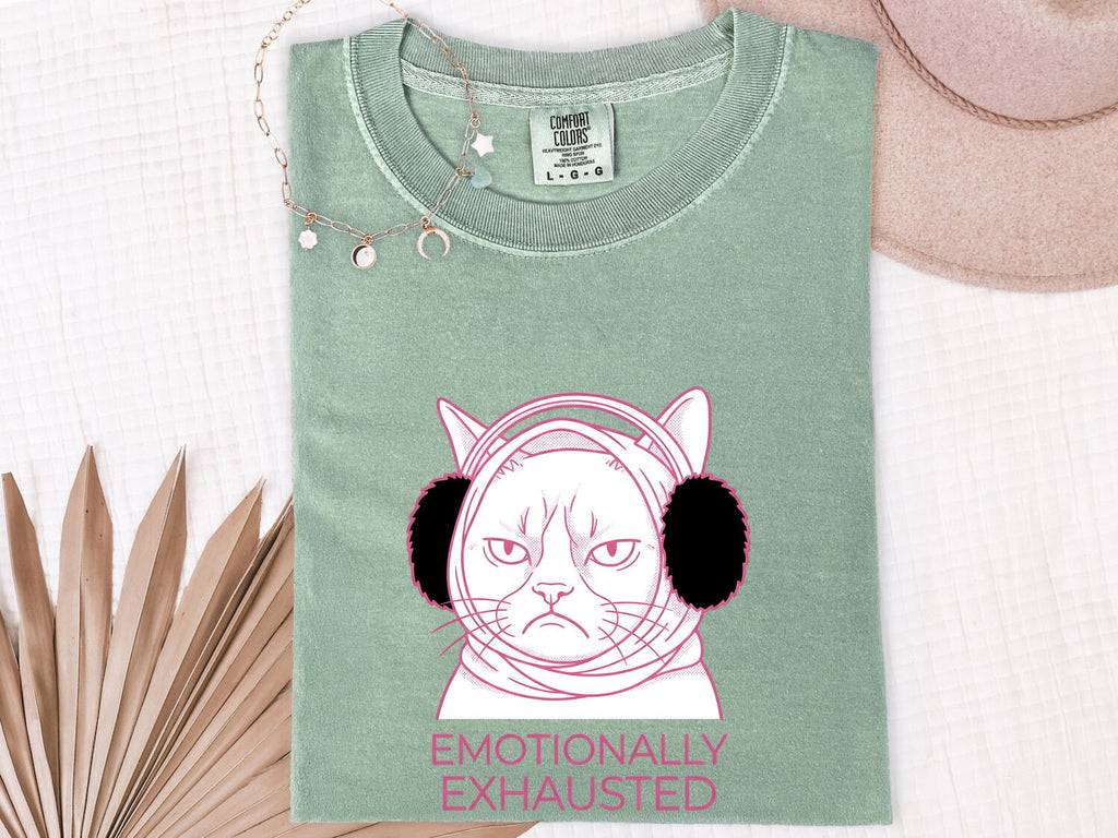 Annoyed Cat Shirt for Women – Funny Cartoon Contemporary Ear Warmers Kitty Graphic Tee