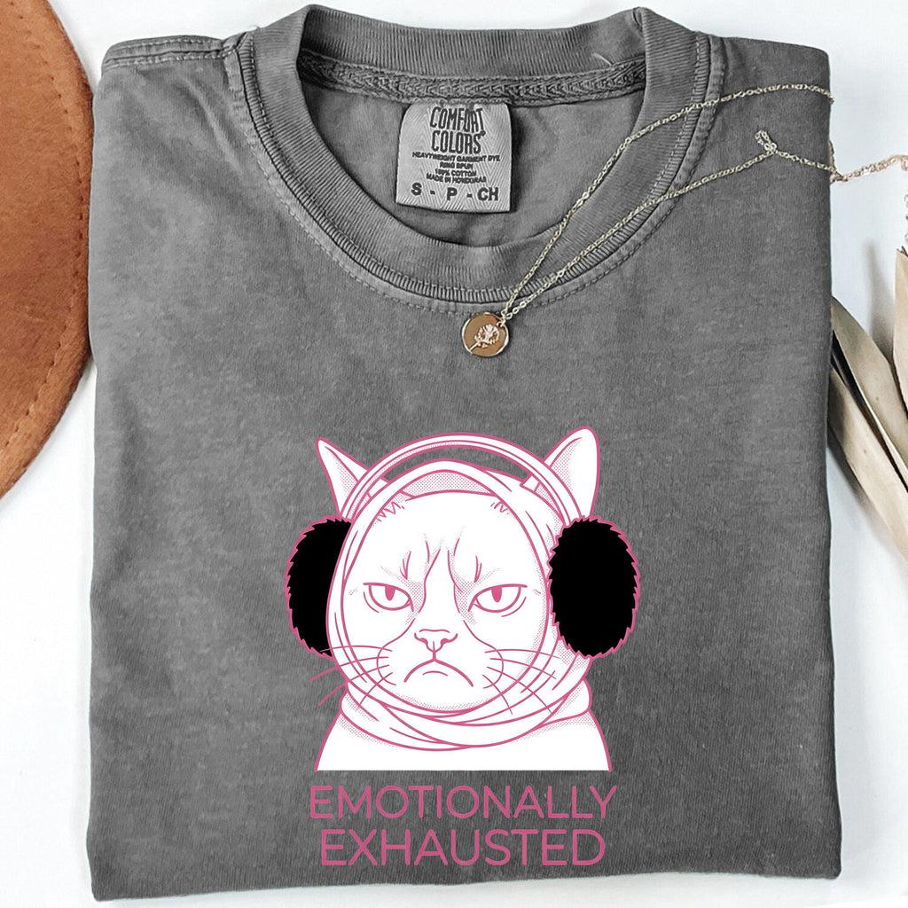 Annoyed Cat Shirt for Women – Funny Cartoon Contemporary Ear Warmers Kitty Graphic Tee