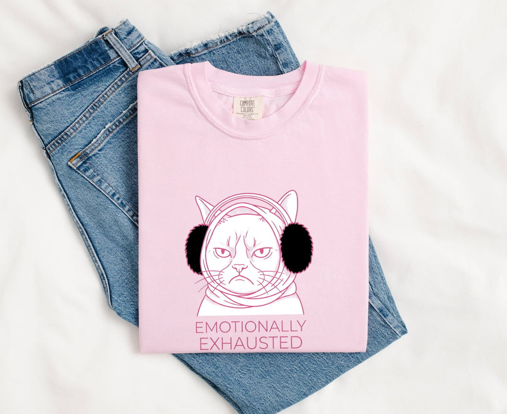 Annoyed Cat Shirt for Women – Funny Cartoon Contemporary Ear Warmers Kitty Graphic Tee