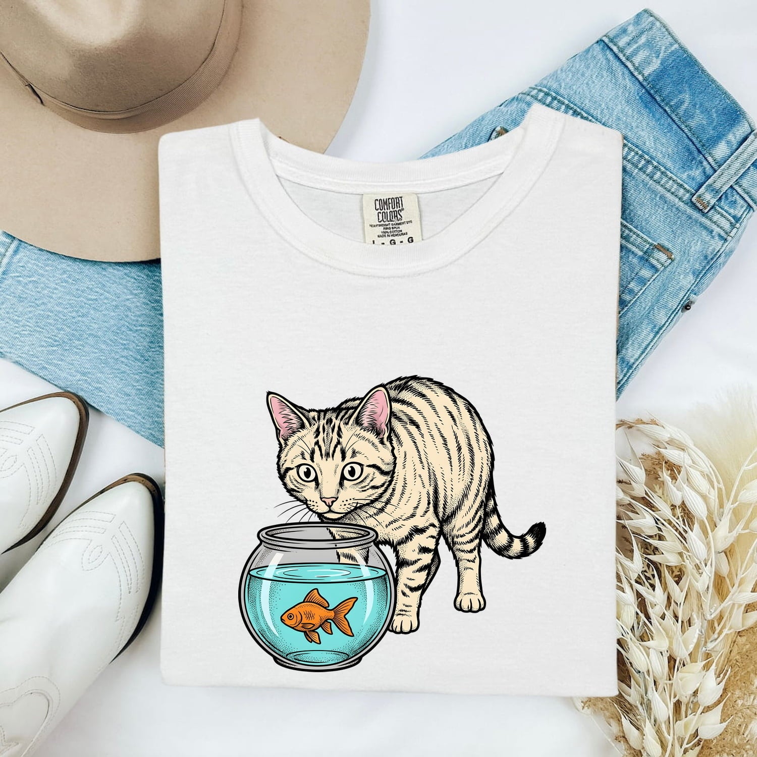 Orange Cat Shirt for Women – Retro Sketch Creature Fish Feline Graphic Tee