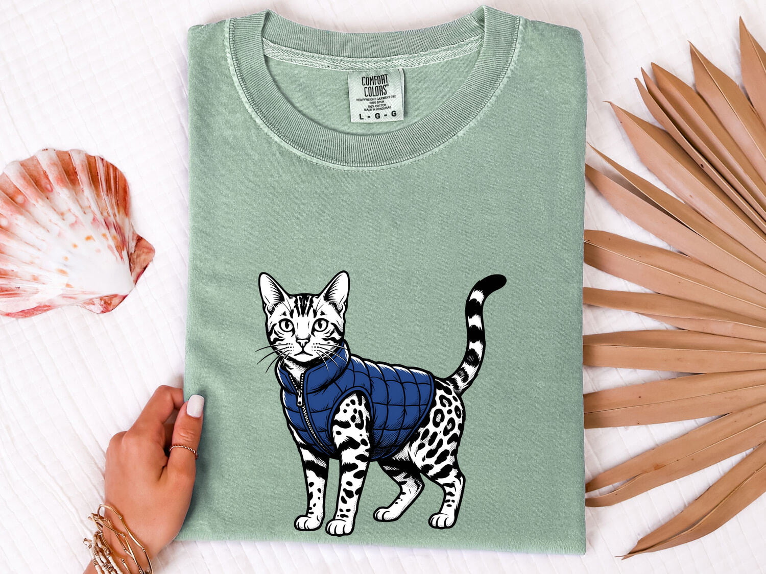 Bengal Cat Shirt for Women – Pop Art Hand Drawn Insulated Vest Feline Graphic Tee