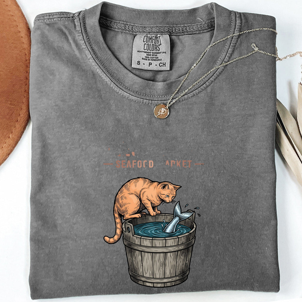 Cat Fish Shirt for Women – Funny Line Art Wooden Tub Feline Graphic Tee
