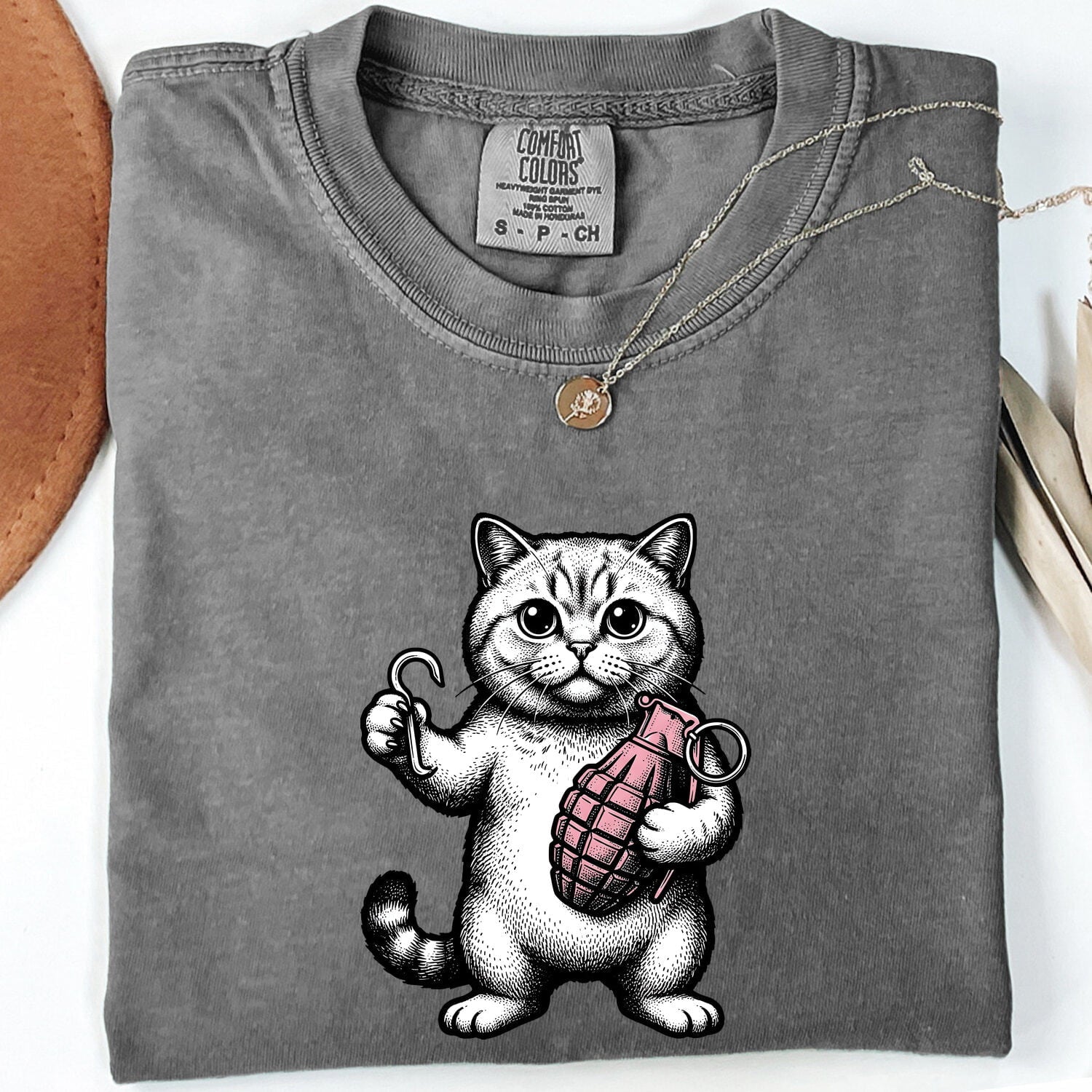 Kitten Shirt for Women – Retro Vintage Humor Sketch Bomb Cartoon Cat Graphic Tee