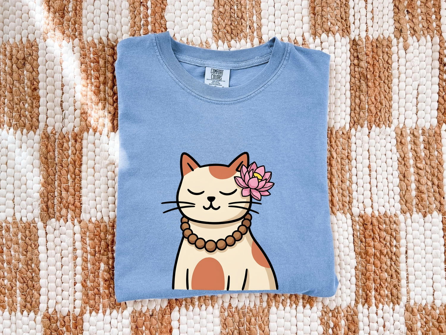 Zen Cat Shirt for Women – Cute Mindfulness Water Lily Meditation Kitten Graphic Tee