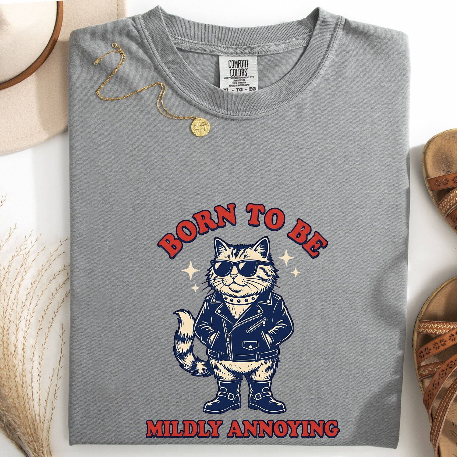 Cool Cat Shirt for Women – Funny Vintage Sunglasses Comic Kitty Graphic Tee