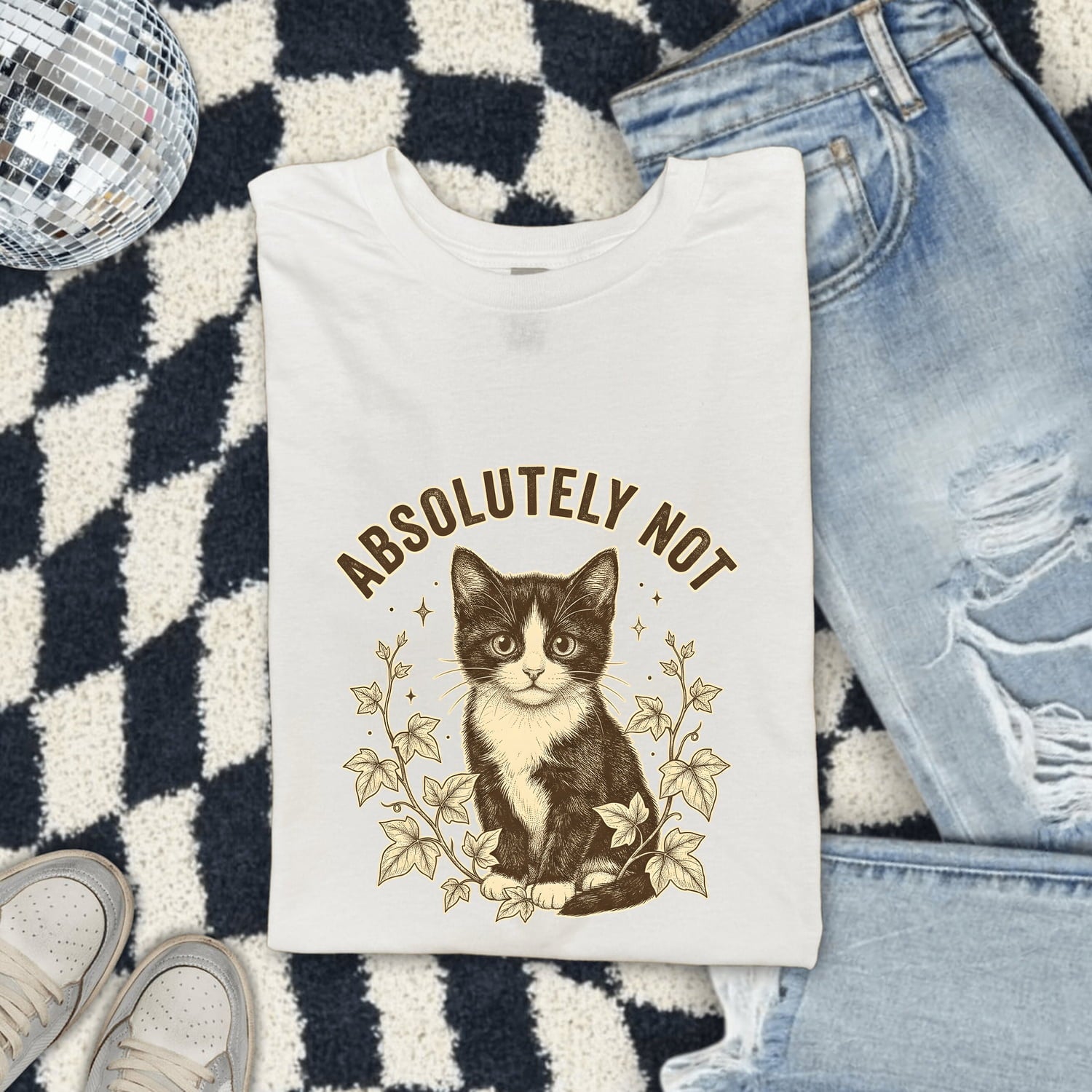 Tuxedo Kitten Shirt for Women – Retro Floral Botanical Vine Leaves Graphic Tee