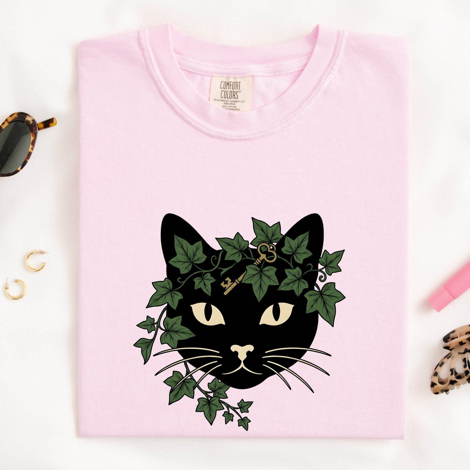 Black Cat Shirt for Women – Eco Leaf Art Foliage Ivy Sketch Graphic Tee