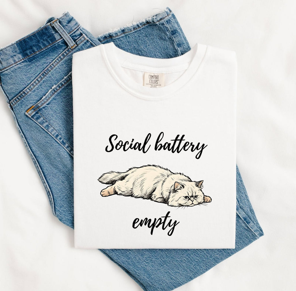 Furry Cat Shirt for Women – Funny Line Art Classic Relaxed Pose Kitten Graphic Tee