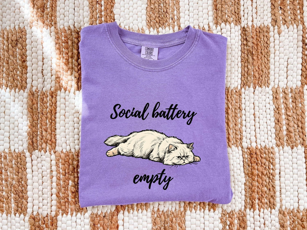 Furry Cat Shirt for Women – Funny Line Art Classic Relaxed Pose Kitten Graphic Tee
