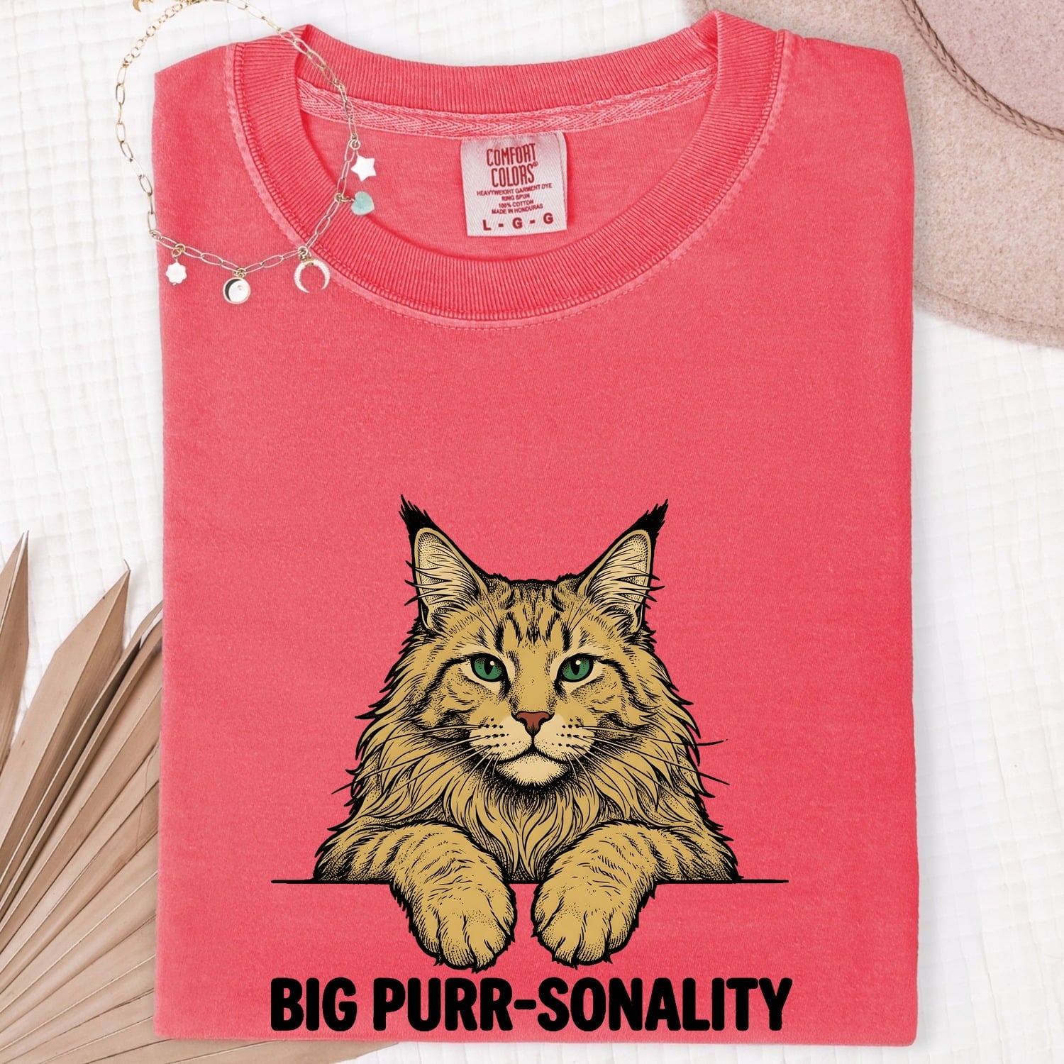Maine Coon Shirt for Women – Retro Sketch Emerald Eyes Kitten Drawing Graphic Tee