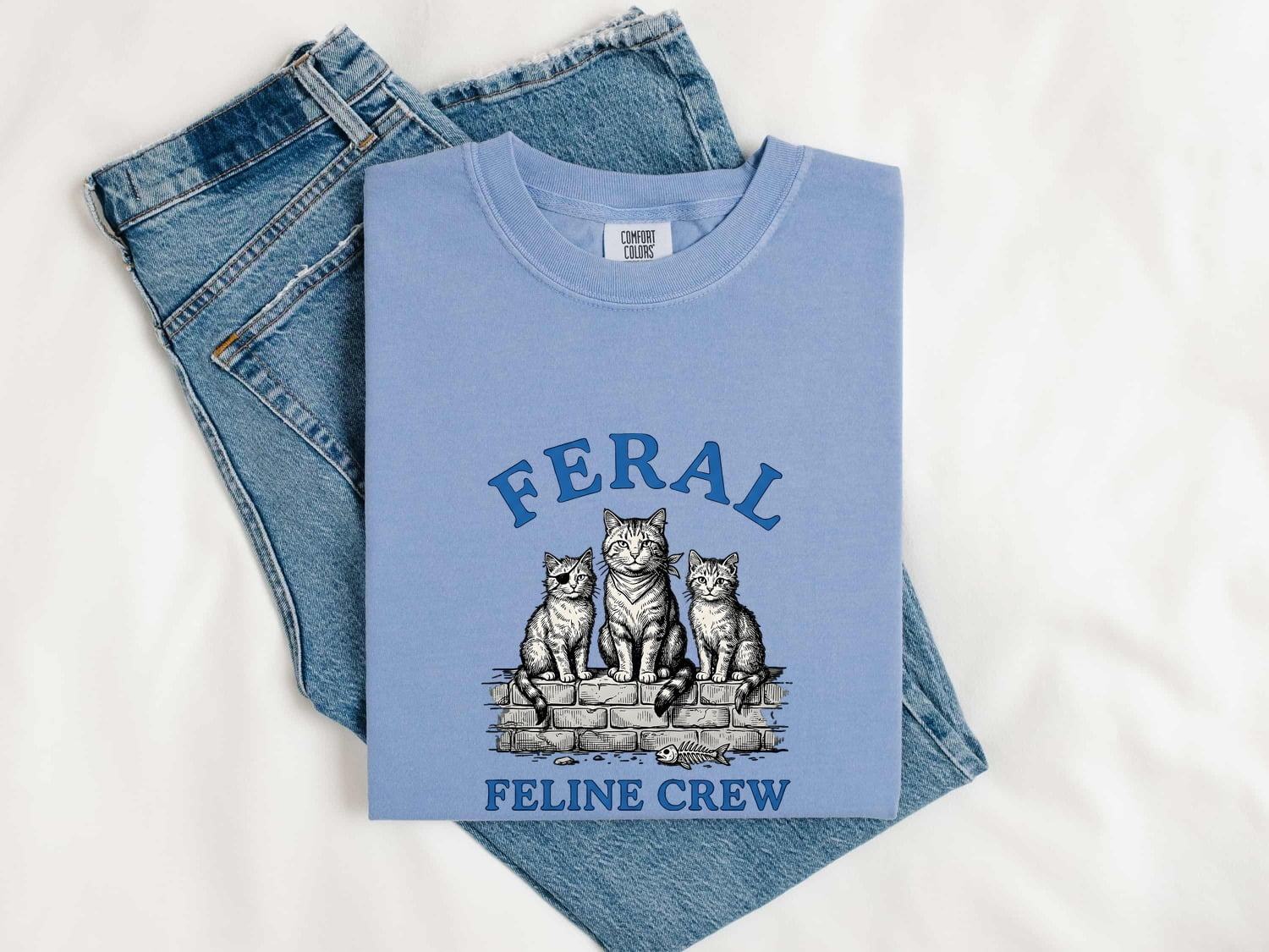Three Cats Shirt for Women – Vintage Retro Hand Drawn Fish Bone Illustration Graphic Tee