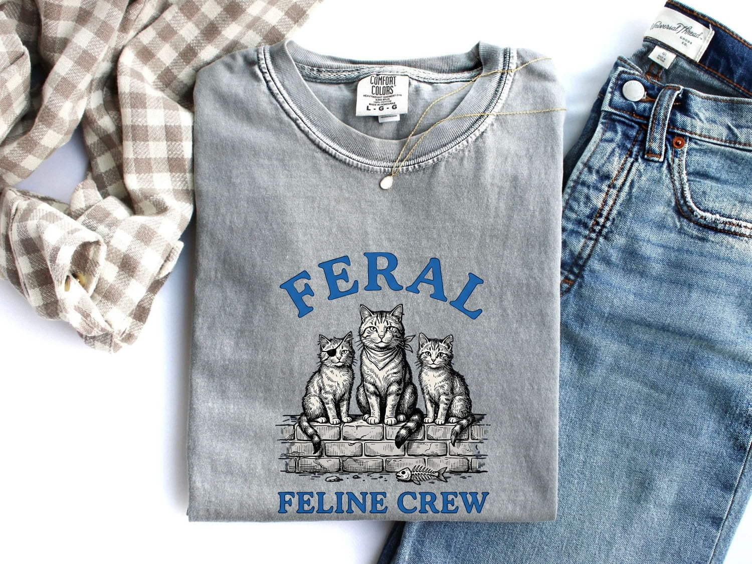 Three Cats Shirt for Women – Vintage Retro Hand Drawn Fish Bone Illustration Graphic Tee