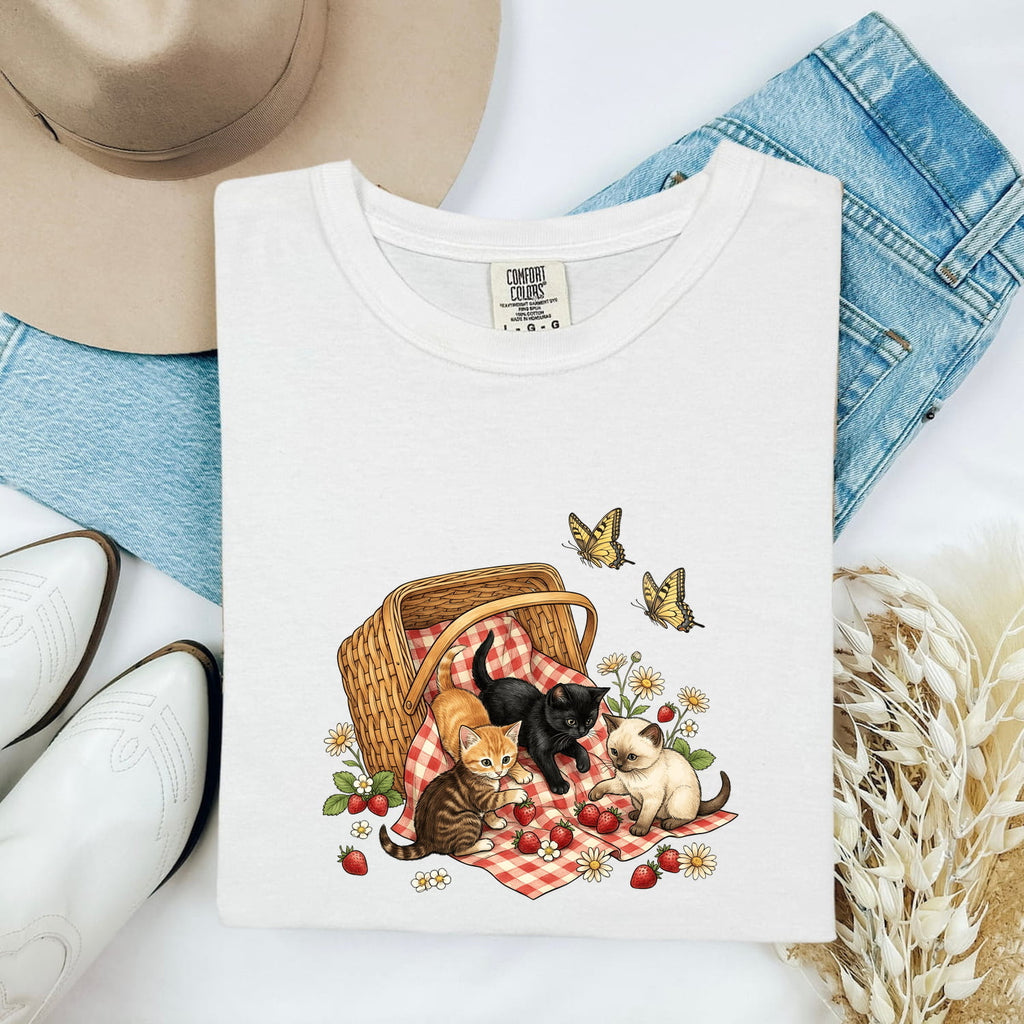 Kitten Picnic Shirt for Women – Hand Drawn Rustic Country Line Art Cat Graphic Tee