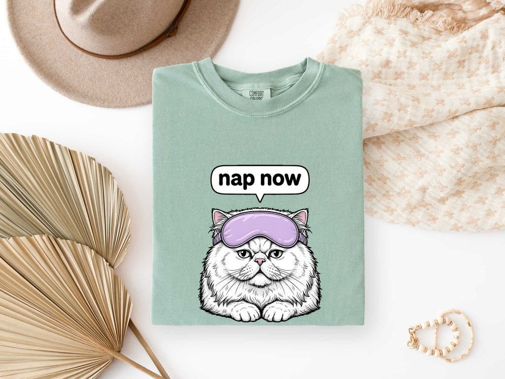 Persian Cat Shirt for Women – Funny Chibi Cartoon Eye Mask Sketch Graphic Tee