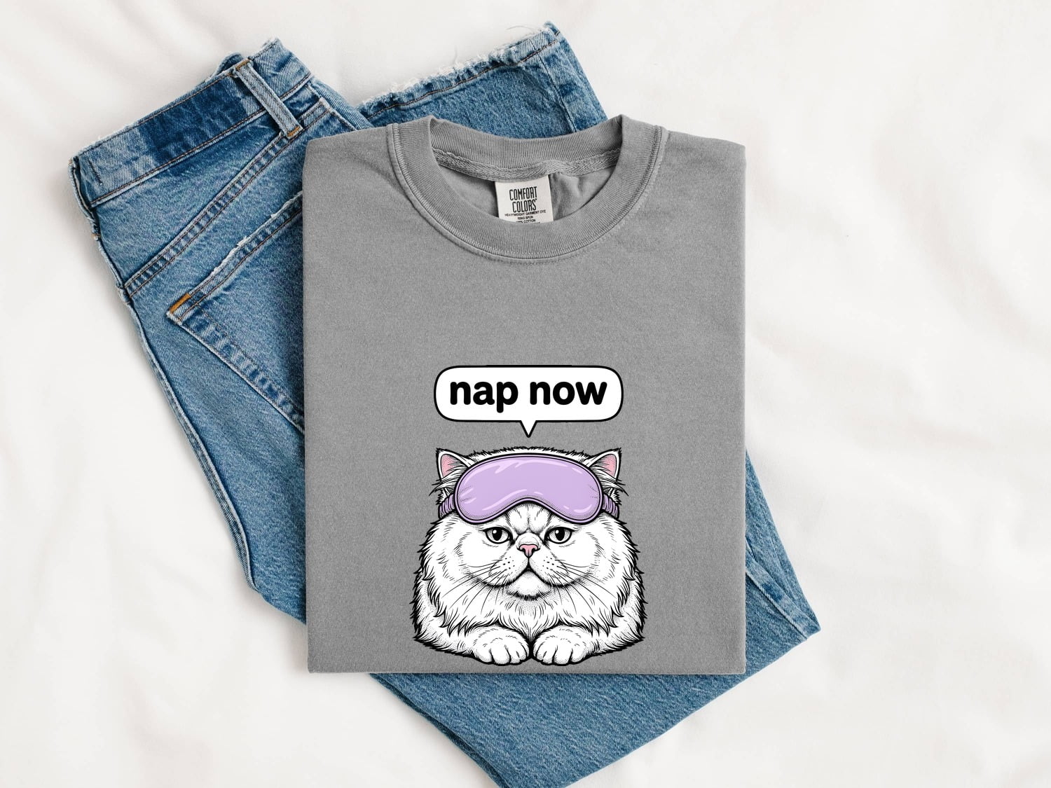 Persian Cat Shirt for Women – Funny Chibi Cartoon Eye Mask Sketch Graphic Tee