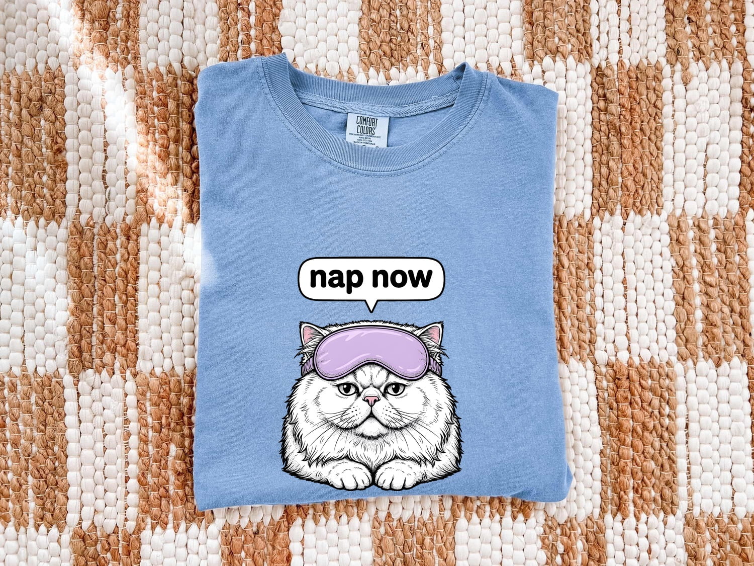 Persian Cat Shirt for Women – Funny Chibi Cartoon Eye Mask Sketch Graphic Tee
