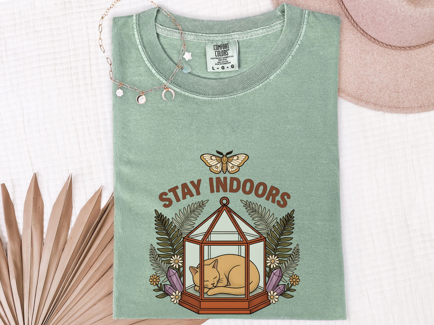 Napping Kitten Shirt for Women – Boho Retro Glass Garden Nature Graphic Tee